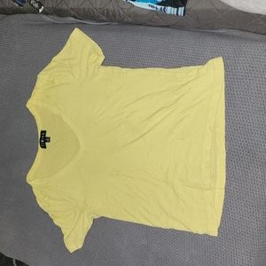 Timing> MED> Yellow V-Neck shirt